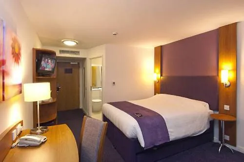 Premier Inn Edinburgh A1 - Newcraighall Hotel