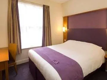 Premier Inn Edinburgh A1 - Newcraighall Hotel